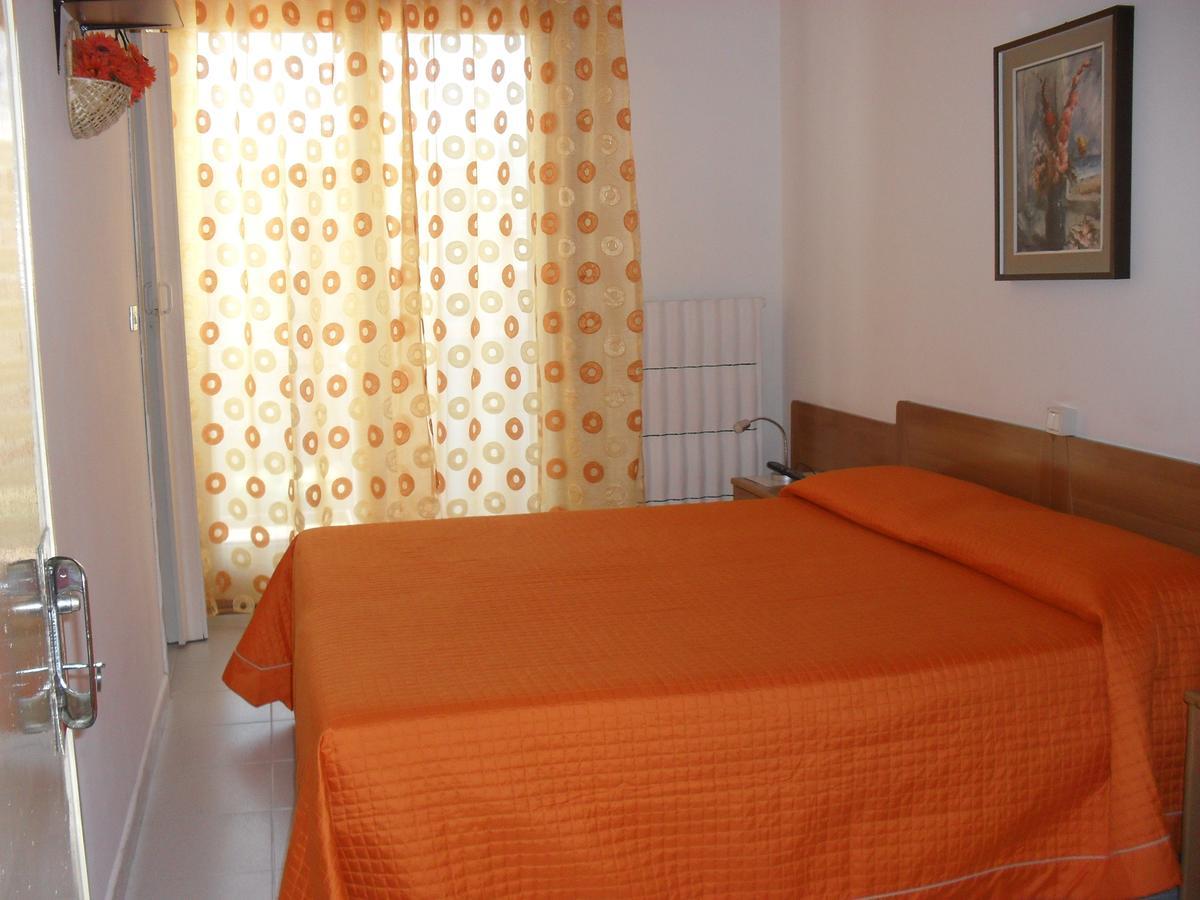 Al Caminetto Hotel อาออสตา ภายนอก รูปภาพ